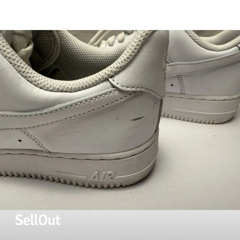 Nike Air Force 1 '07 Low Men's White Sneakers Size 8.5 Casual